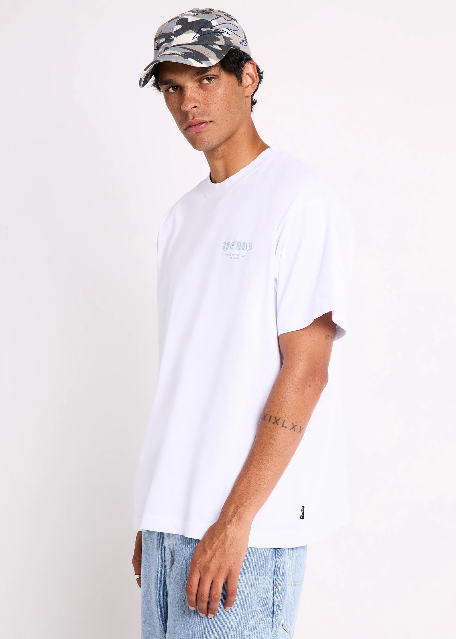 Thumb 4